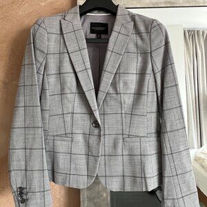 SOLD Banana Republic suit jackets/blazers size 4